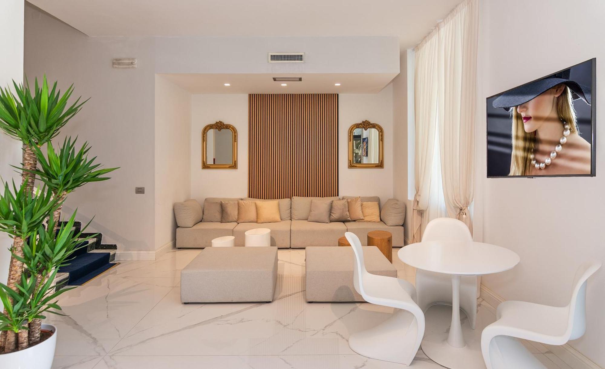 מרינה די מסה Hotel Tirreno מראה חיצוני תמונה